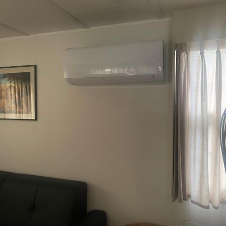 Safarihuisje Met Airco! أويسترفايك المظهر الخارجي الصورة